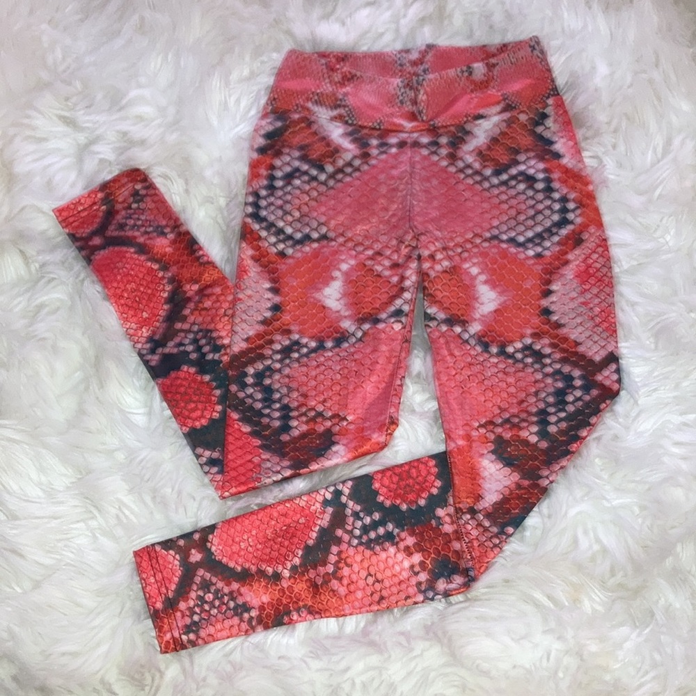Python Snake Scrunchy Butt Leggings